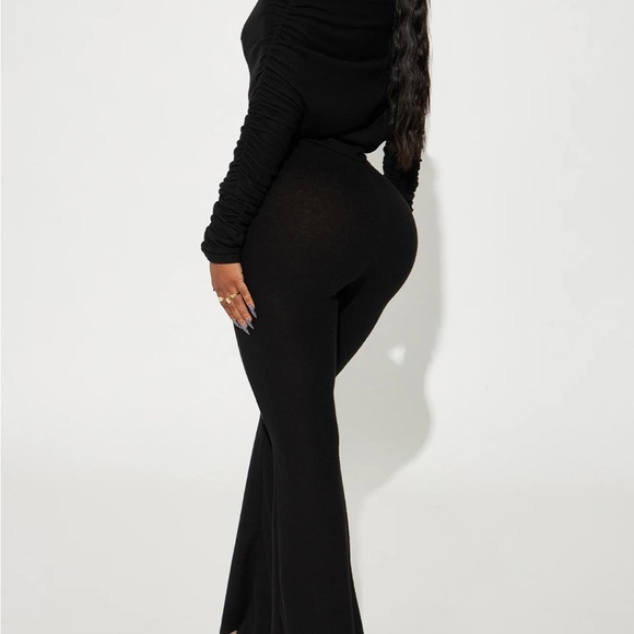 Off should jumpsuit - Picture 2 of 7